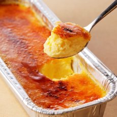 画像4: ジャンボシュークリーム「キャベツ畑」＆「カタラーナ」セット【道内送料込み】 (4)