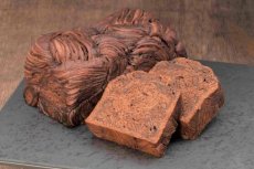 画像3: ジャンボシュークリーム「キャベツ畑」＆「デニッシュ食パン（贅沢ショコラ）」セット【道内送料込み】 (3)