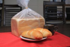 画像1: なかしべつ生食パン＆塩パンセット (1)