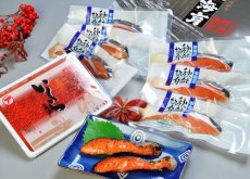 画像2: くしろ喰処「シャケ番屋」厳海育（げんかいそだち）【道内送料込み】 (2)