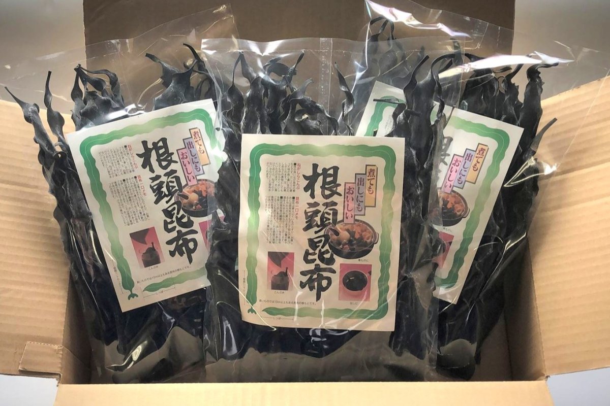 画像1: 【道内送料込み】　根頭昆布　300g×3袋 (1)